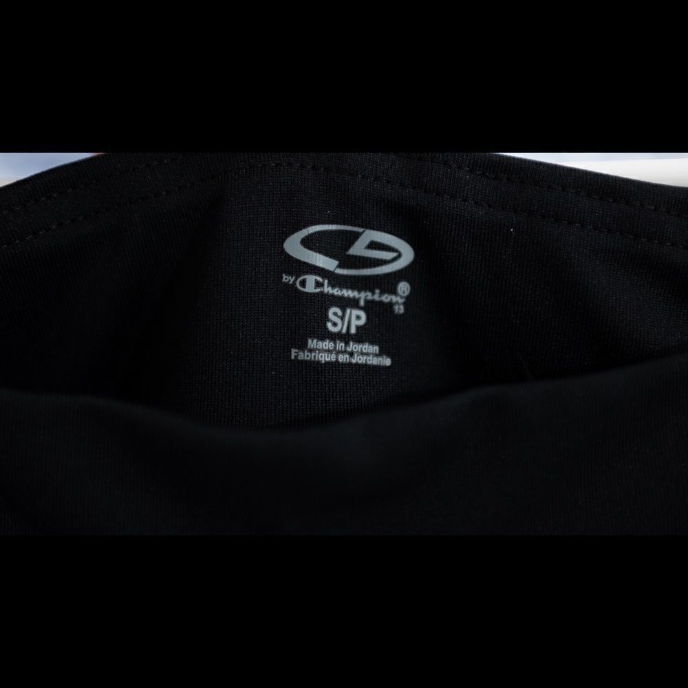 CHAMPION • yoga pants - Picture 2 of 2